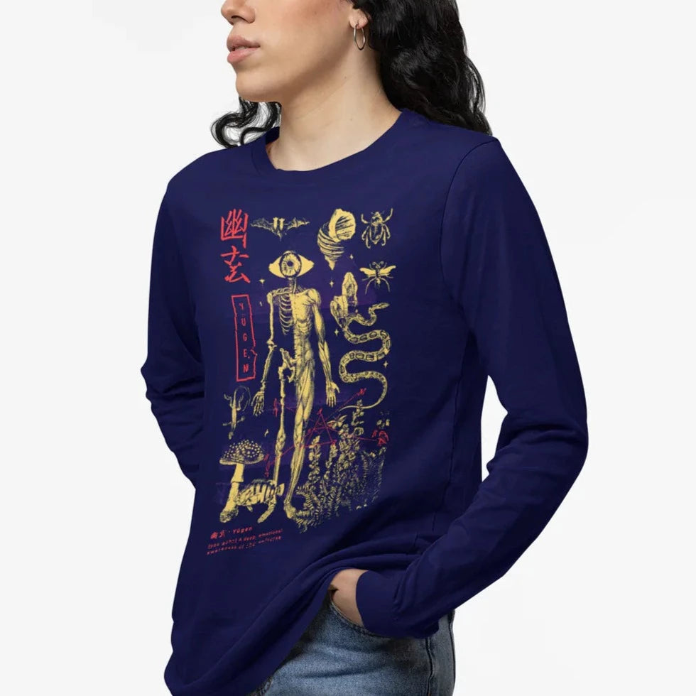 mujer-posando-playera-color-azul-con-diseno-japones-art-SKU-ASW809008